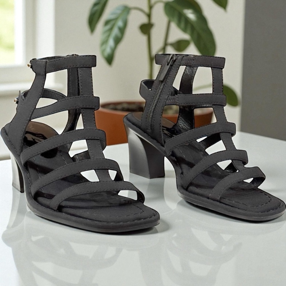 Donald J. Pliner Strappy Heels size 6M EUC - Picture 3 of 15